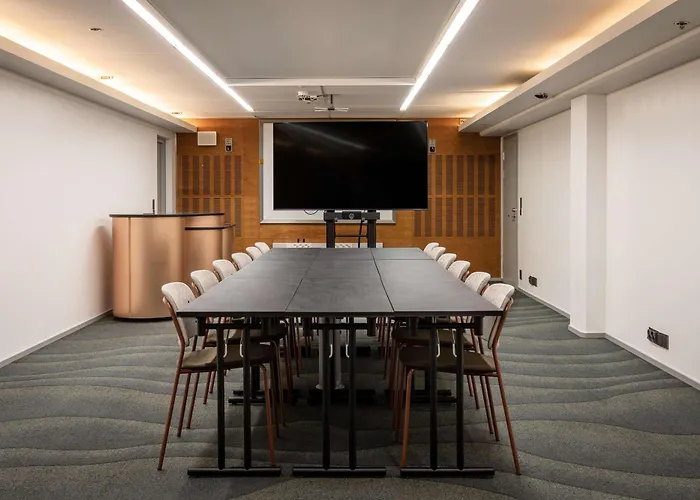 Scandic Hub 4* Helsínquia