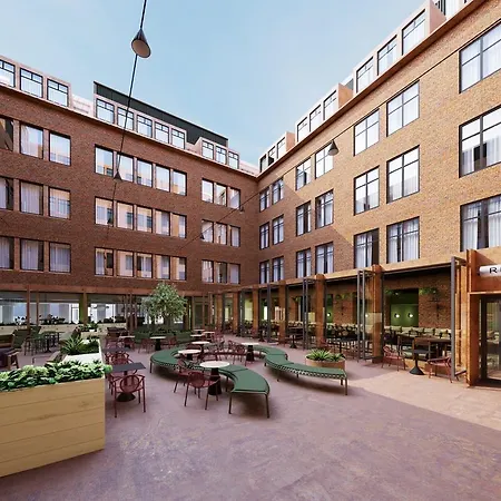 Scandic Hub 4*
