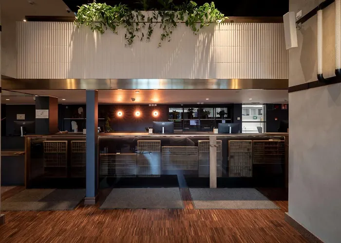 Отель Scandic Hub 4*