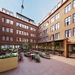 Hotel Scandic Hub 4*